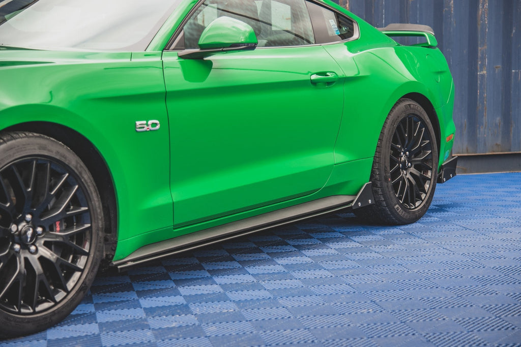 Difusores de taloneras + flaps para Ford Mustang GT Mk6 Facelift
