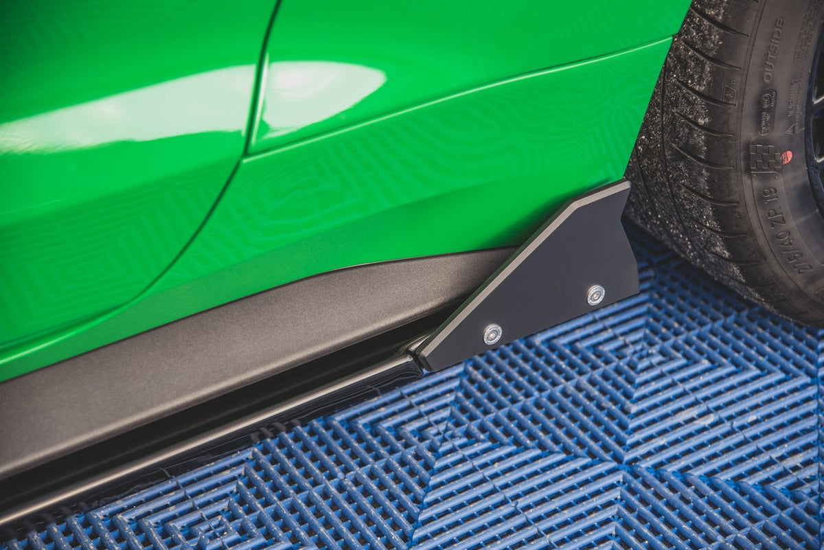 Difusores de taloneras + flaps para Ford Mustang GT Mk6 Facelift