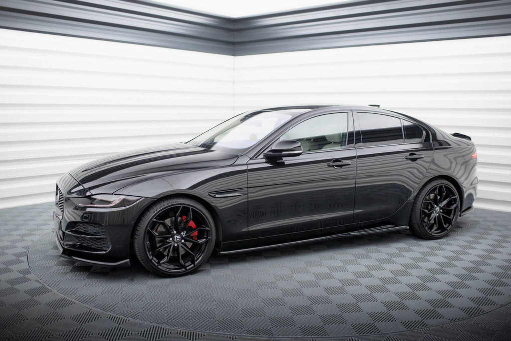 Difusores de taloneras para Jaguar XE X760 Facelift