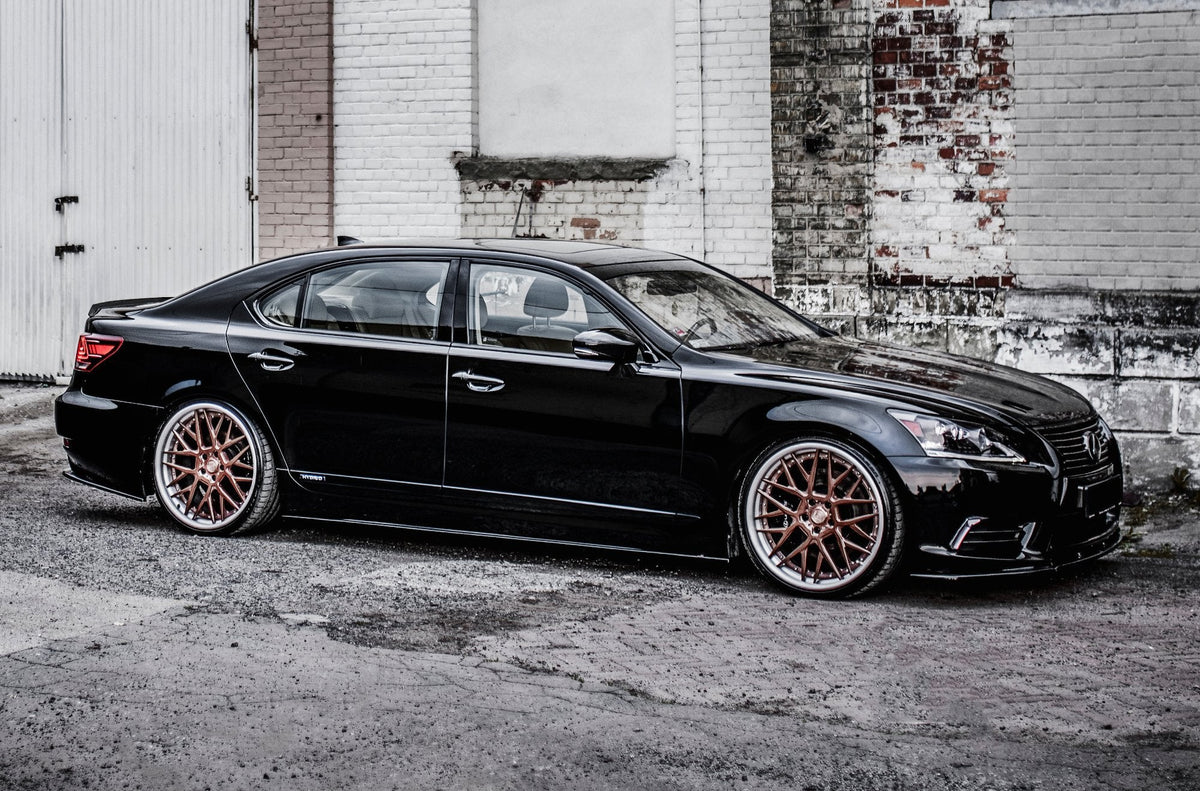 Difusores de taloneras para Lexus LS Long Wheelbase Mk4 Facelift