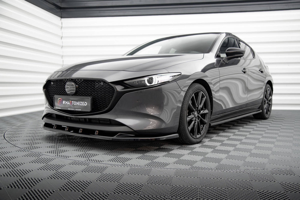 Difusores de taloneras para Mazda 3 Mk4