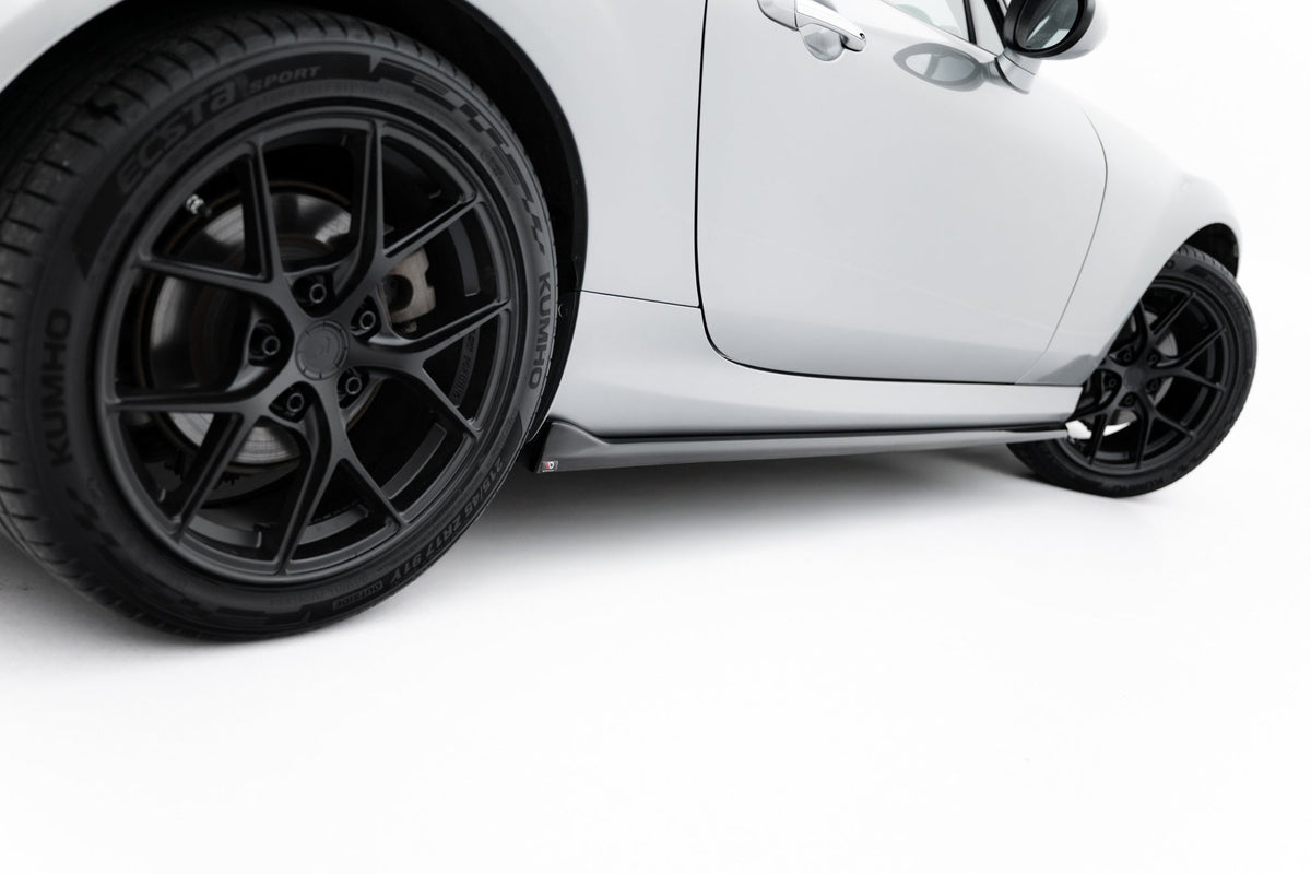 Difusores de taloneras para Mazda MX-5 Mk3 (NC) Facelift