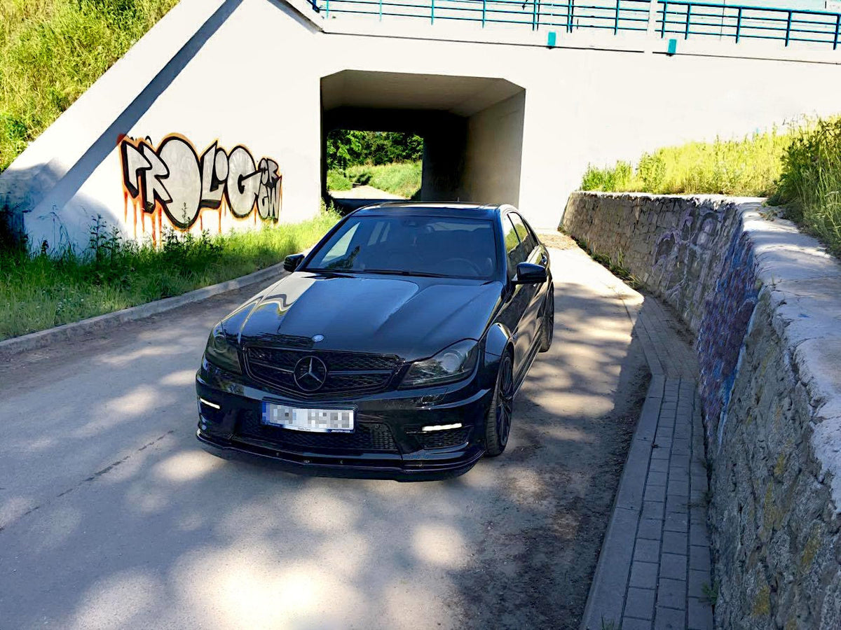 Difusores de taloneras para Mercedes-Benz C63 AMG Sedan / Estate W204 Facelift / S204 Facelift