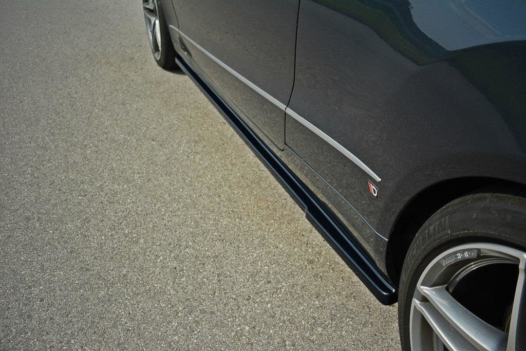 Difusores de taloneras para Mercedes -Benz E Coupe / Cabrio C207 Facelift / A207 Facelit