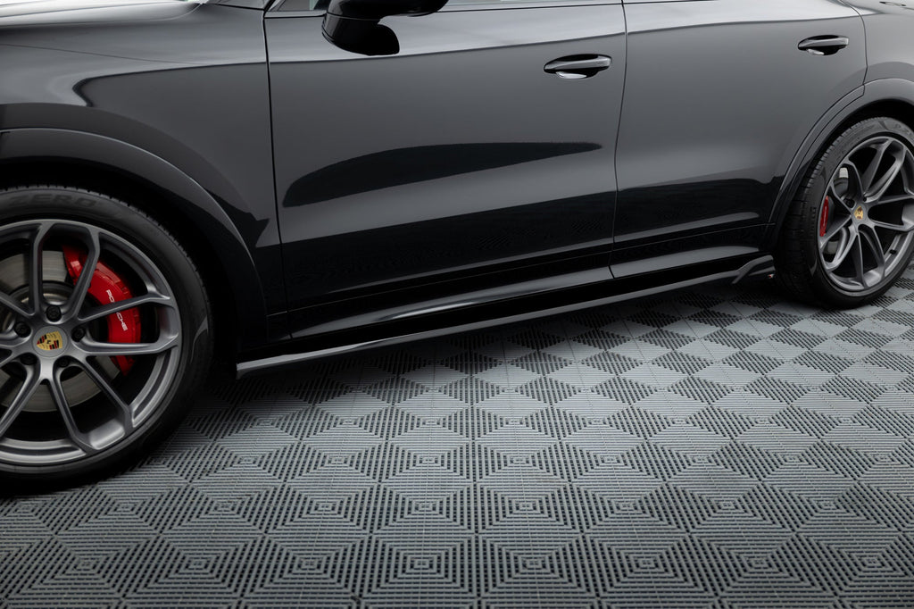 Difusores de taloneras V.2 para Porsche Cayenne Sport Design / Turbo SUV / Coupe Mk3 / Mk3 Facelift