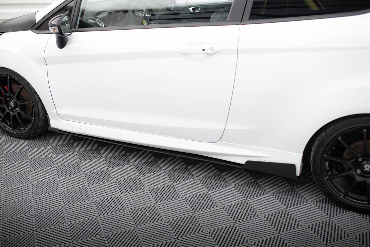 Difusores de taloneras Racing para Ford Fiesta ST Mk7 Facelift