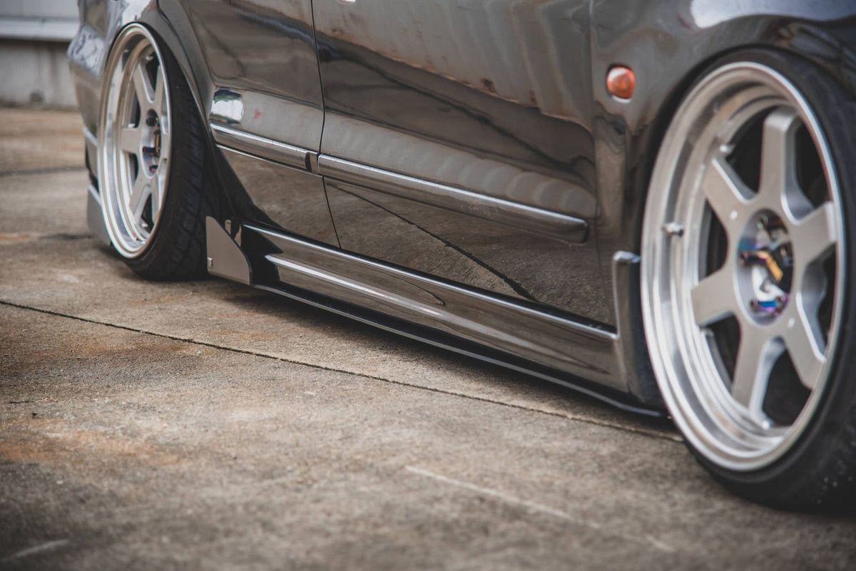 Difusores de taloneras Racing para Mitsubishi Galant Avance Mk8