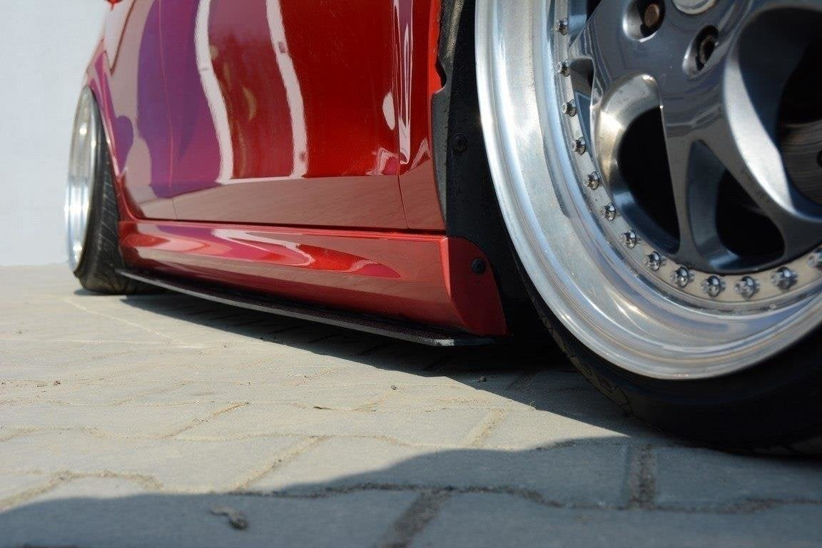 Difusores de taloneras Racing para Volkswagen Golf GTI 35th / R20 Mk6