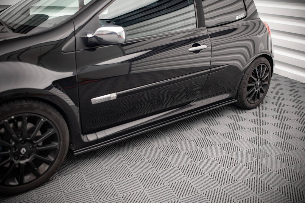Difusores de taloneras para Renault Clio Mk3 RS