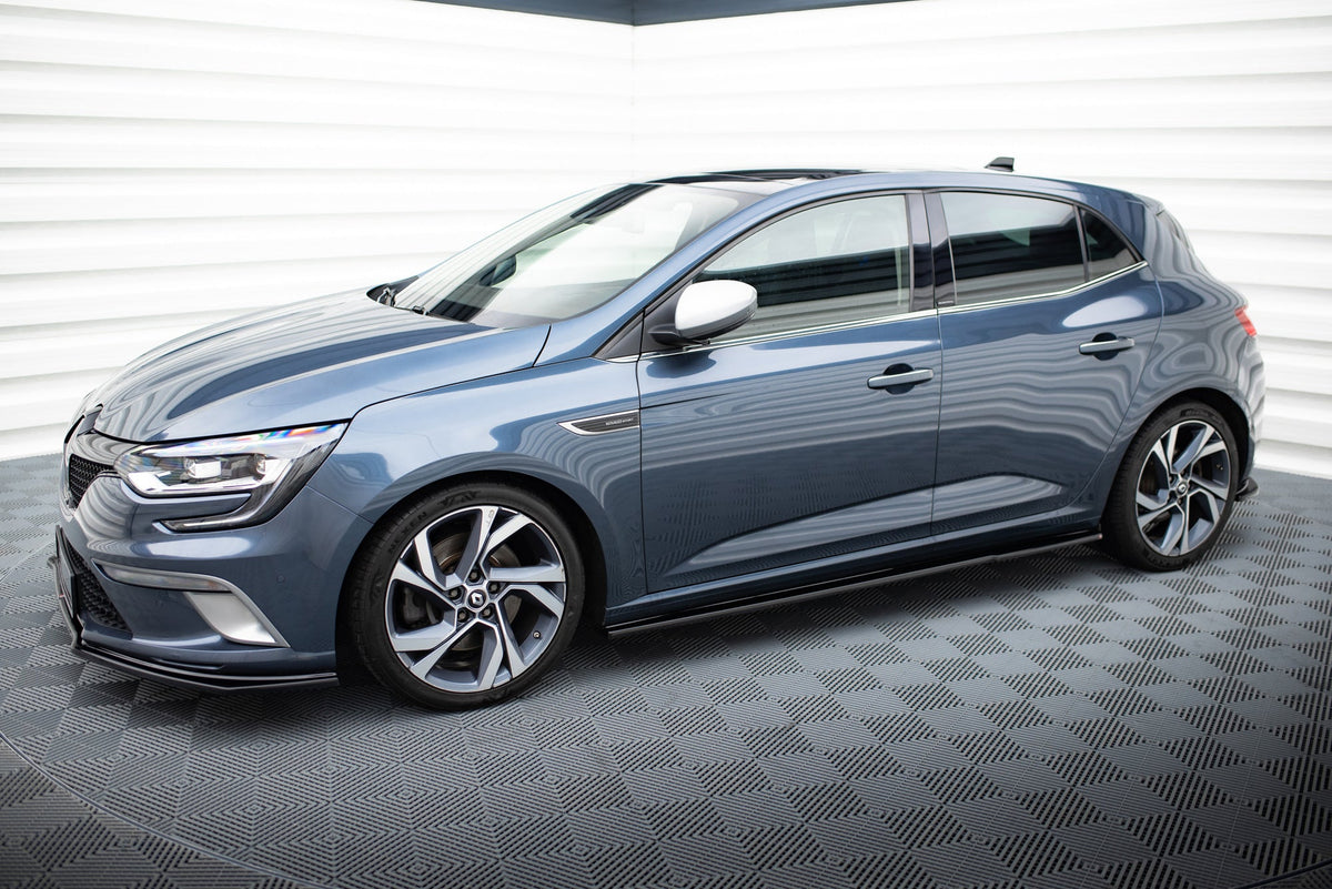 Difusores de taloneras para Renault Megane Hatchback Mk4
