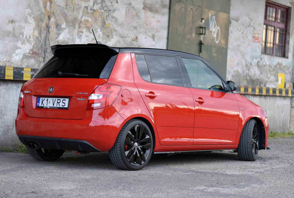 Difusores de taloneras para Skoda Fabia RS Mk2