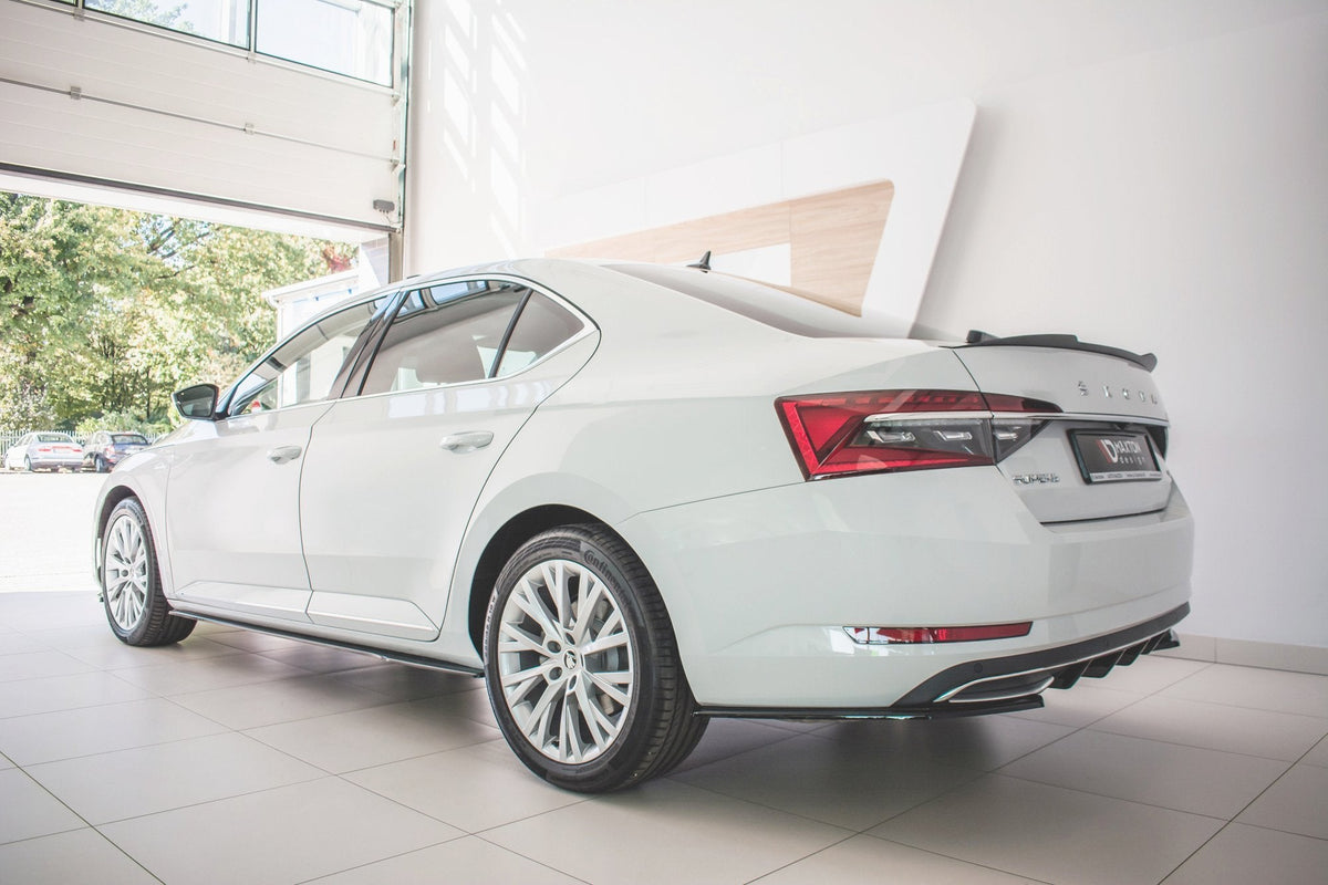 Difusores de taloneras para Skoda Superb Liftback / Combi Mk3 Facelift