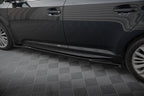 Difusores de taloneras para Toyota Avensis Mk3 Facelift