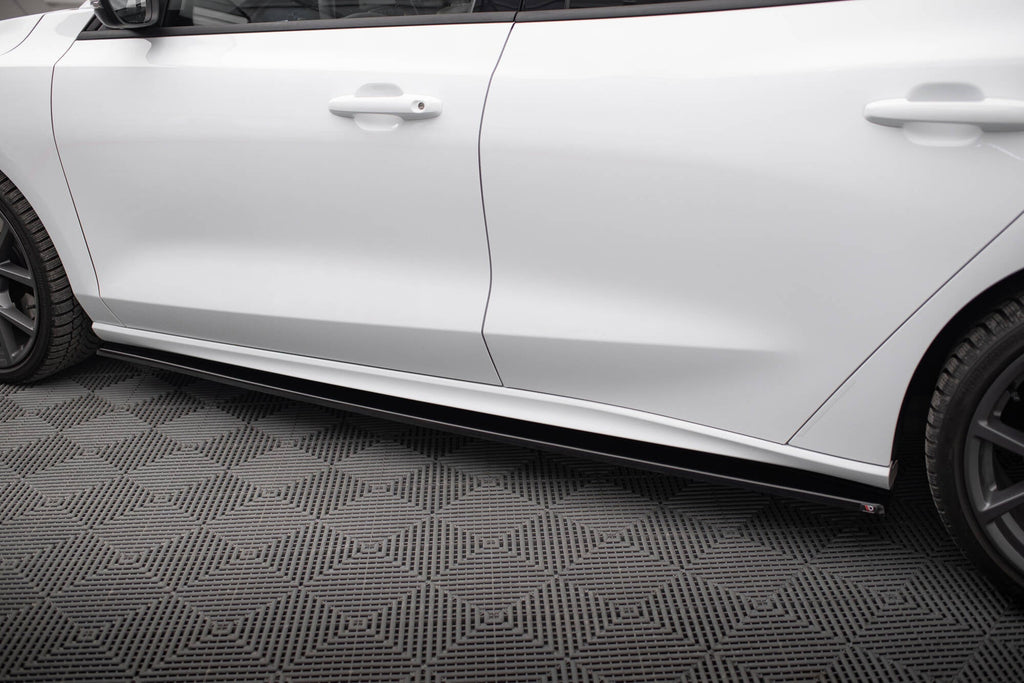 Difusores de taloneras V.1 para Ford Focus ST / ST-Line Mk4 Facelift