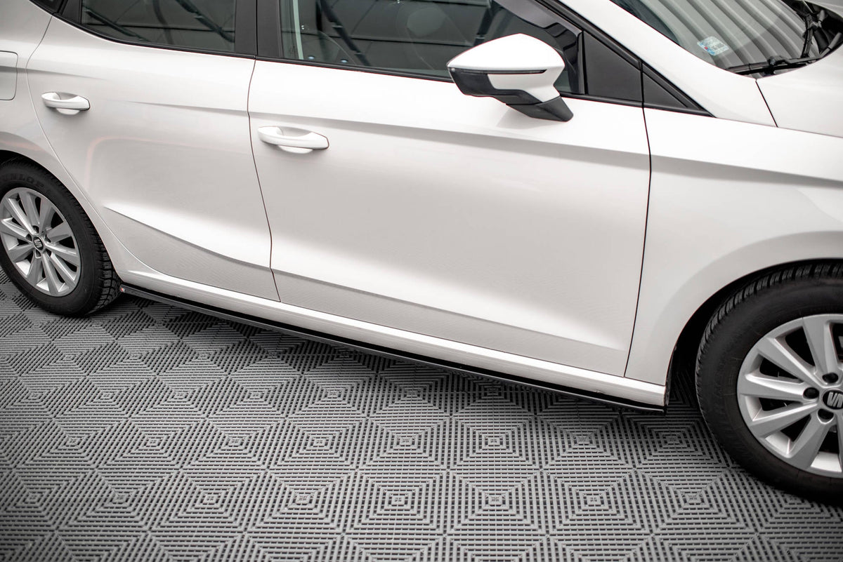 Difusores de taloneras V.1 para Seat Ibiza FR/ Standard Mk5