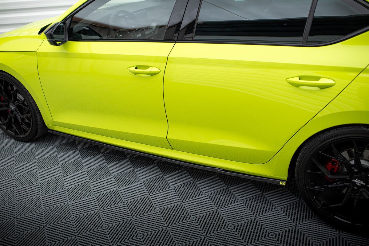 Difusores de taloneras V.1 para Skoda Octavia RS Liftback / Combi Mk4 Facelift