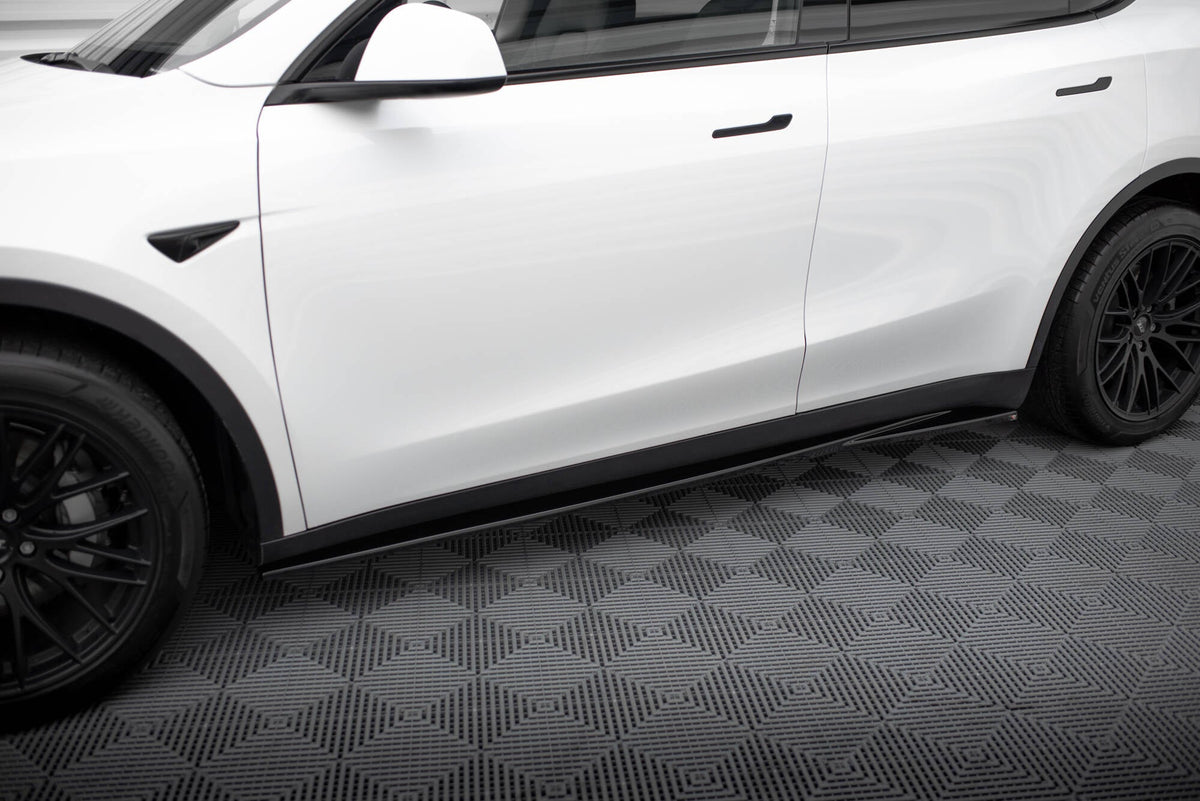 Difusores de taloneras V.1 para Tesla Model Y