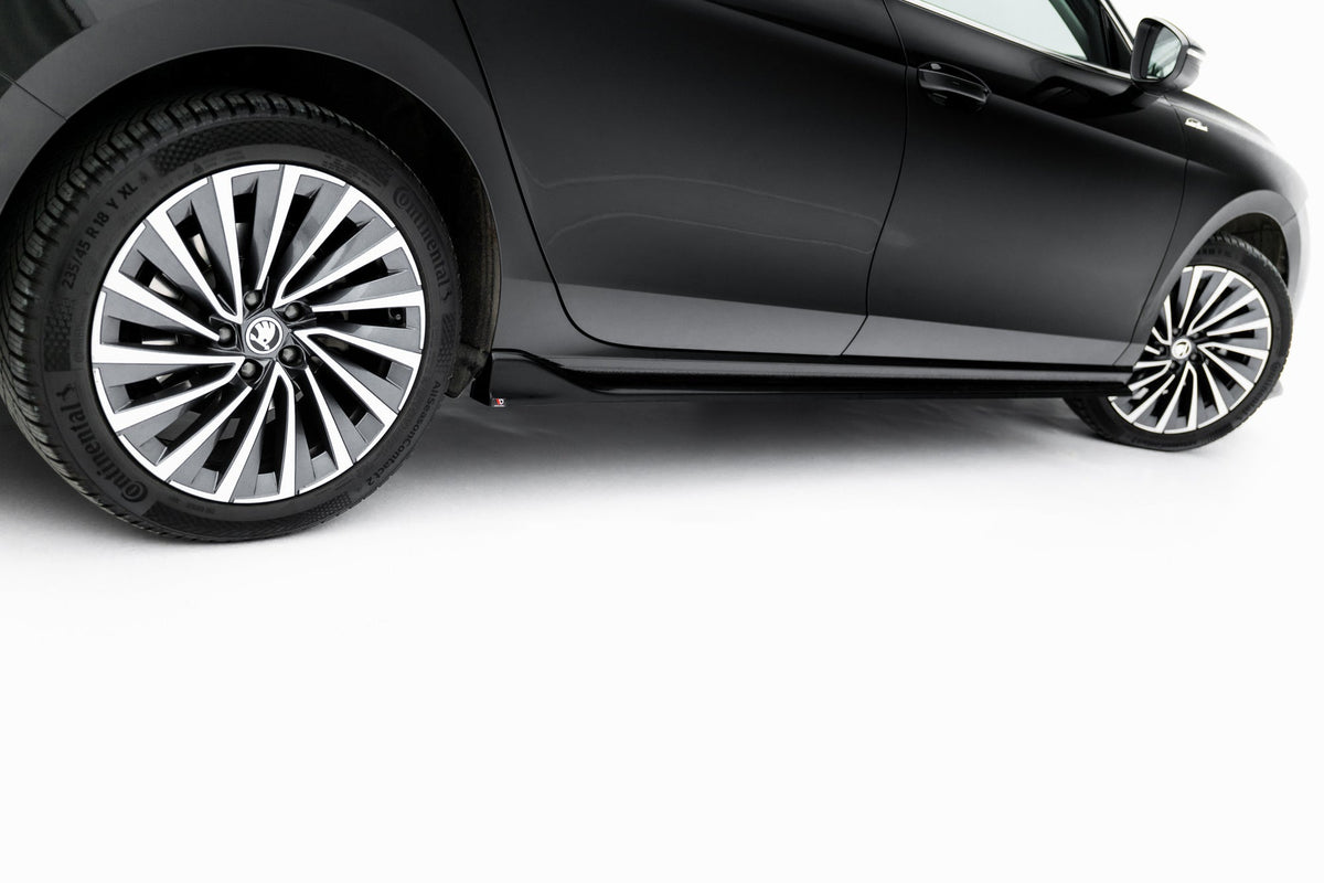 Difusores de taloneras V.2 para Skoda Superb Mk4