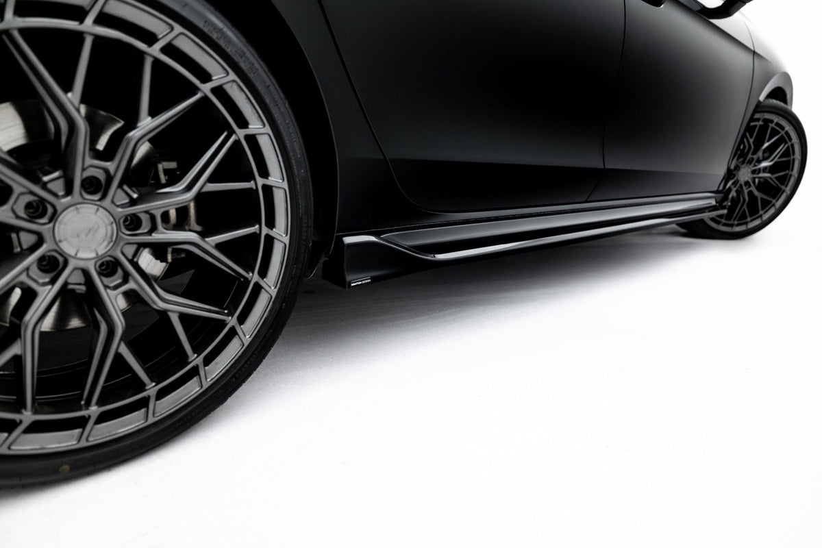 Difusores de taloneras V.2 para Skoda Superb Sportline Mk4