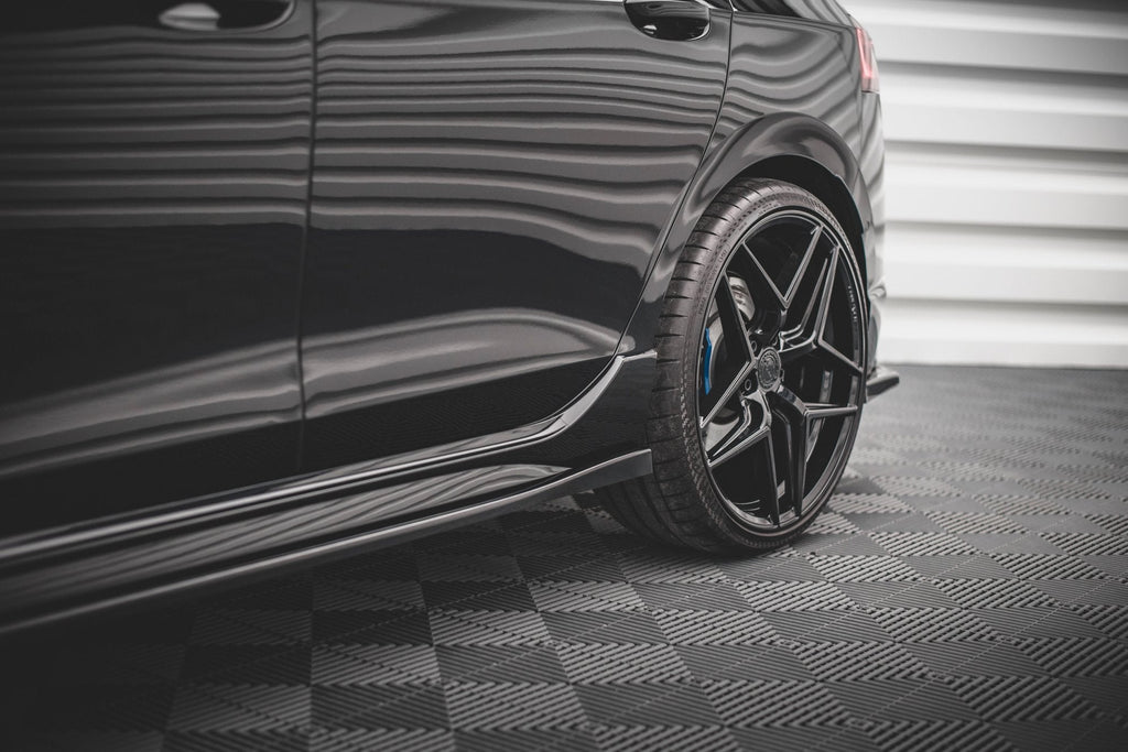 Difusores de taloneras V.2 para Volkswagen Golf R Hatchback Mk8