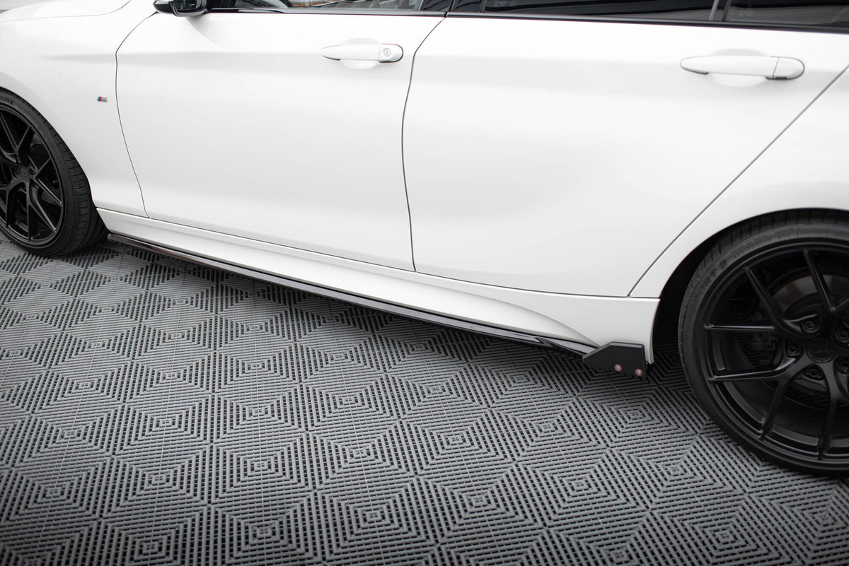 Difusores de taloneras V.4 + flaps para BMW 1 M-Pack / M140i F20 Facelift