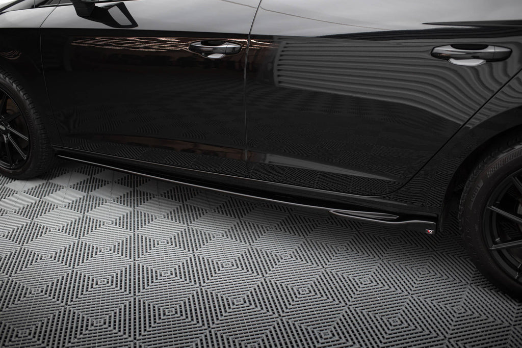 Difusores de taloneras V.4 para Seat Leon Cupra / FR Mk3 Facelift