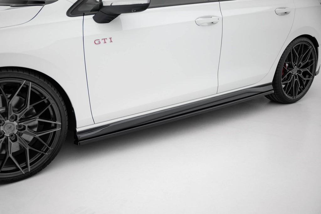 Difusores de taloneras V.4 para Volkswagen Golf GTI / GTE / GTI Clubsport / GTD / R-Line Mk8