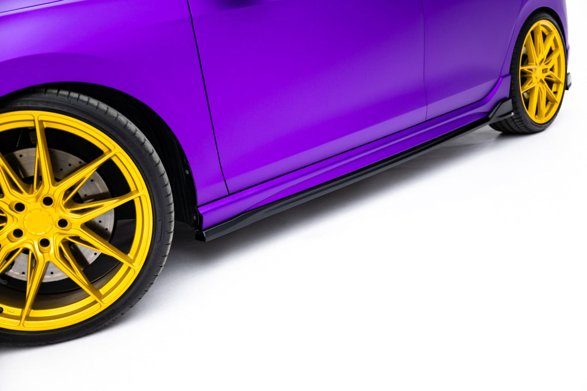 Difusores de taloneras V.4 para Volkswagen Golf R Hatchback Mk8 / Mk8 Facelift