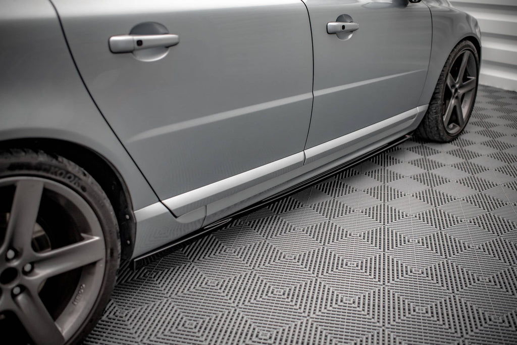Difusores de taloneras para Volvo V70 Mk3