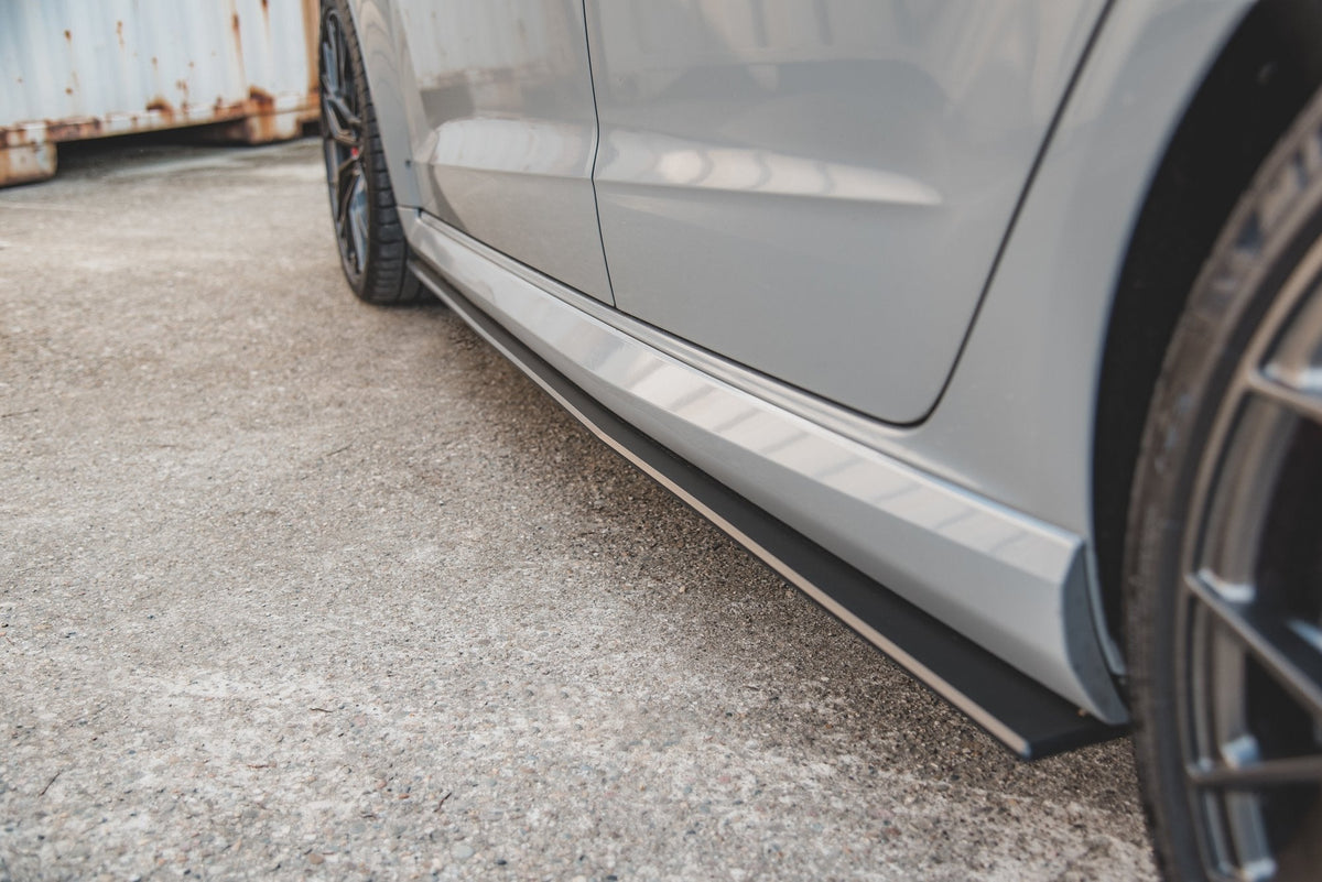 Difusores de taloneras Street Pro para Audi RS3 8V Sportback