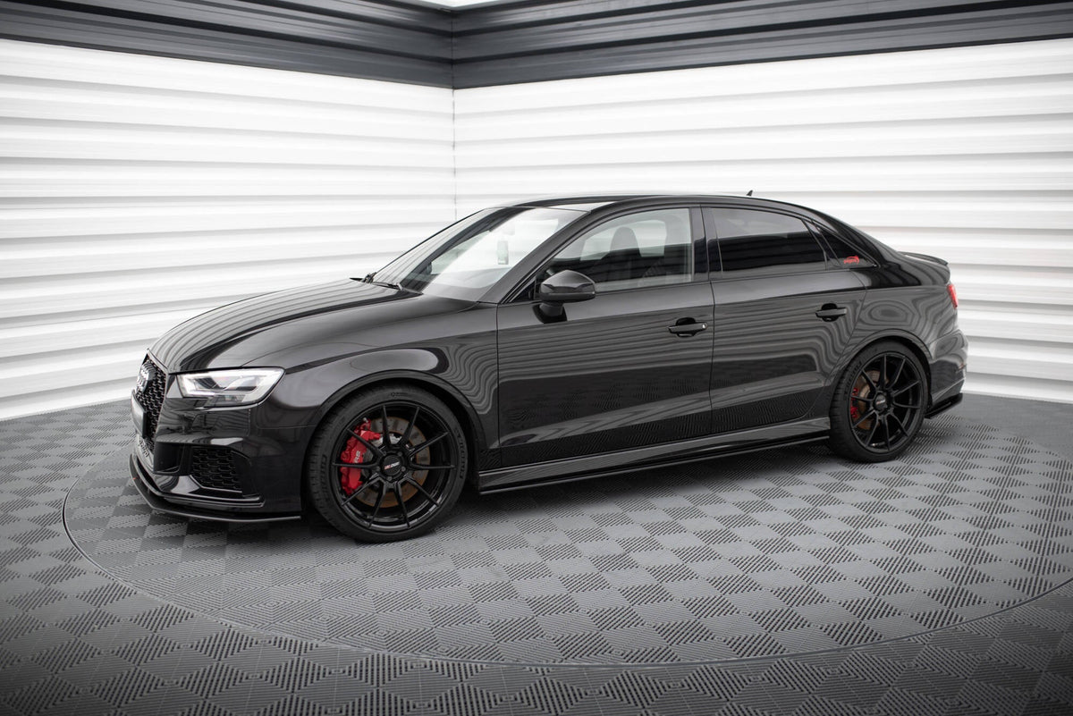 Difusores de taloneras Street Pro para Audi RS3 Sedan 8V Facelift
