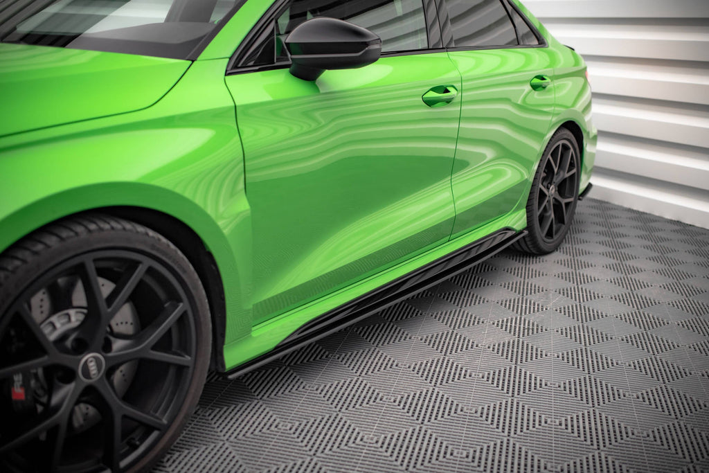 Difusores de taloneras Street Pro para Audi RS3 Sedan 8Y