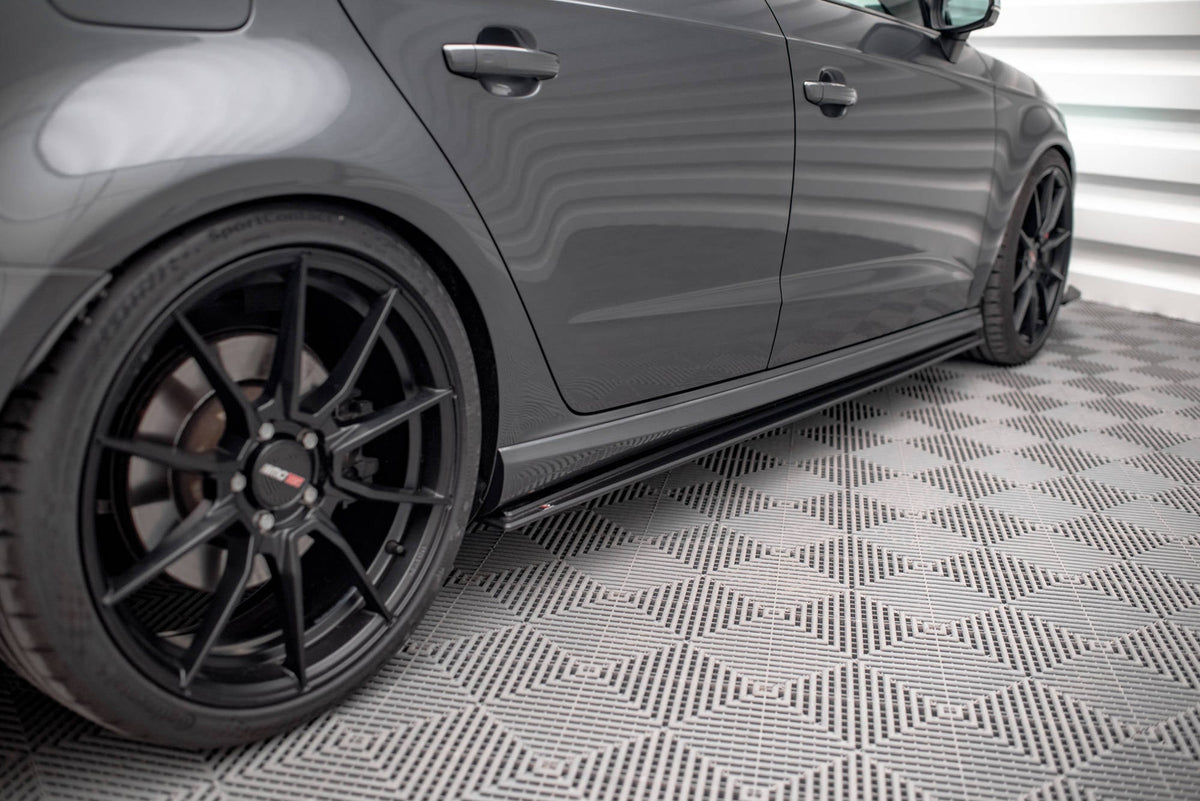 Difusores de taloneras Street Pro para Audi S3 / A3 S-Line Sportback 8V Facelift