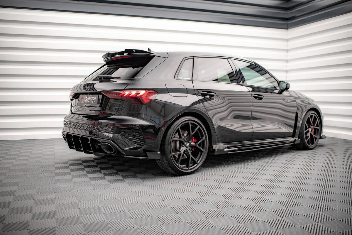 Difusores de taloneras Street Pro + flaps para Audi RS3 Sportback 8Y