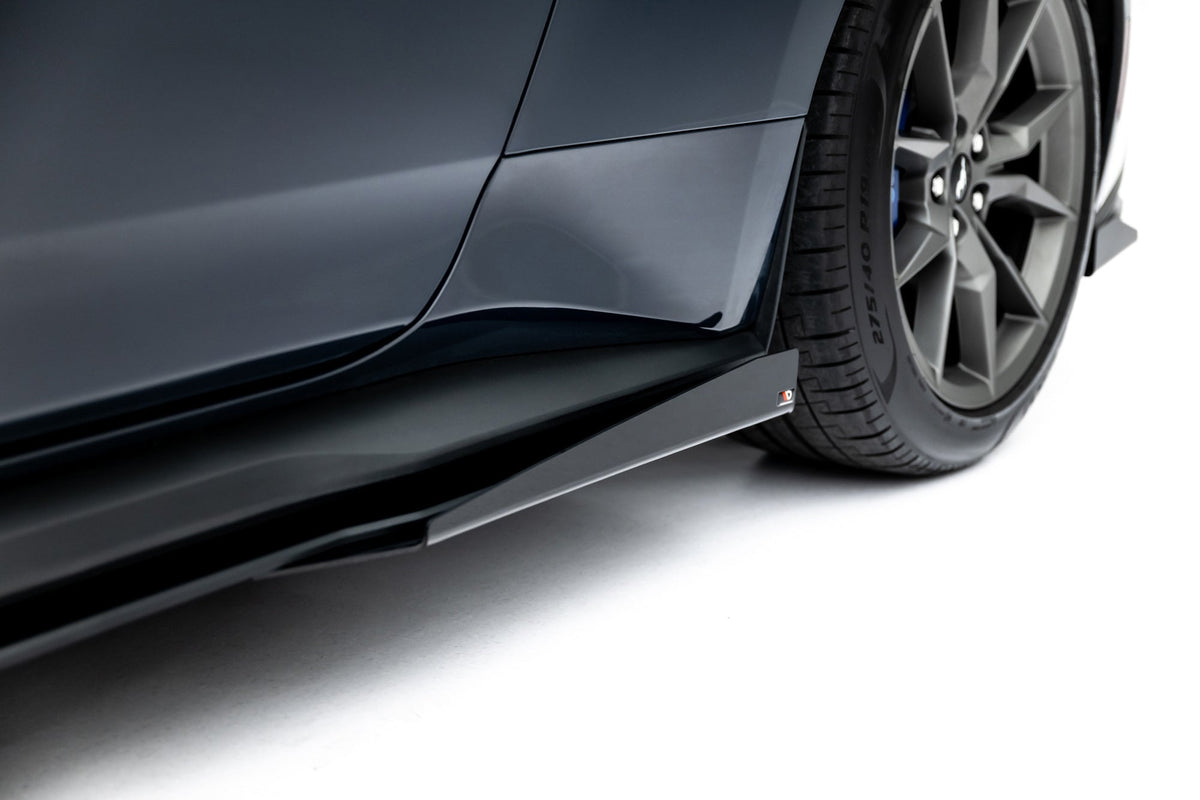 Difusores de taloneras Street Pro + flaps para Ford Mustang Dark Horse Mk7