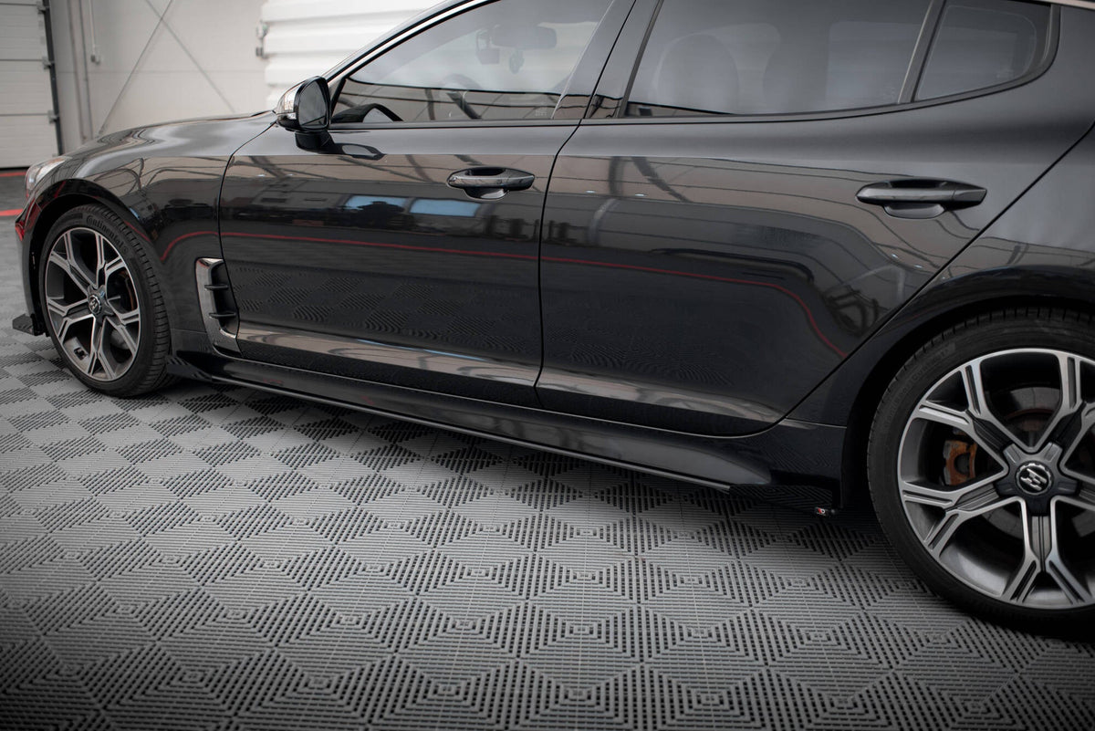 Difusores de taloneras Street Pro + flaps para Kia Stinger GT / GT-Line / Standard Mk1