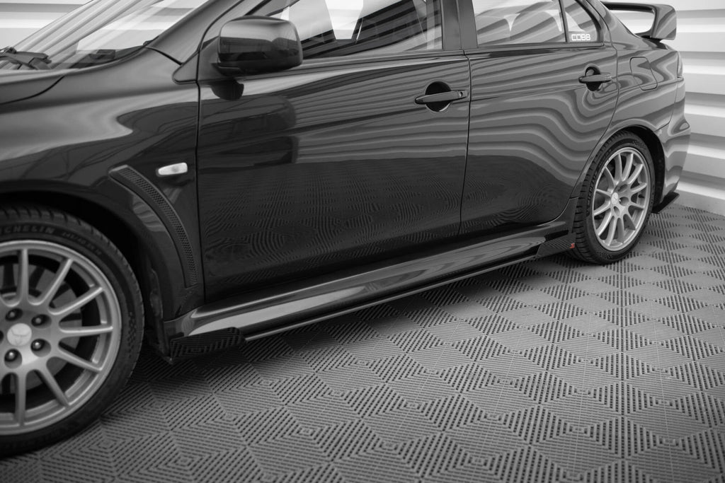 Difusores de taloneras Street Pro + flaps para Mitsubishi Lancer EVO X