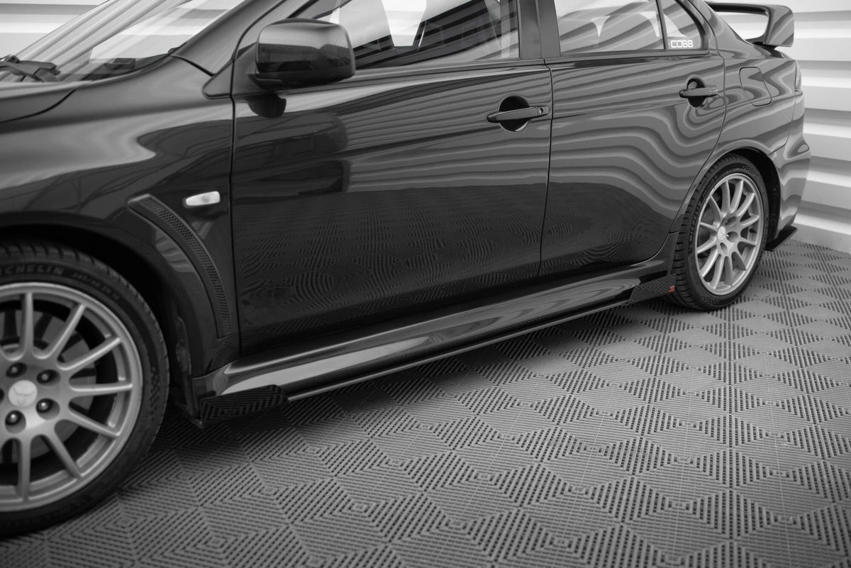 Difusores de taloneras Street Pro + flaps para Mitsubishi Lancer EVO X