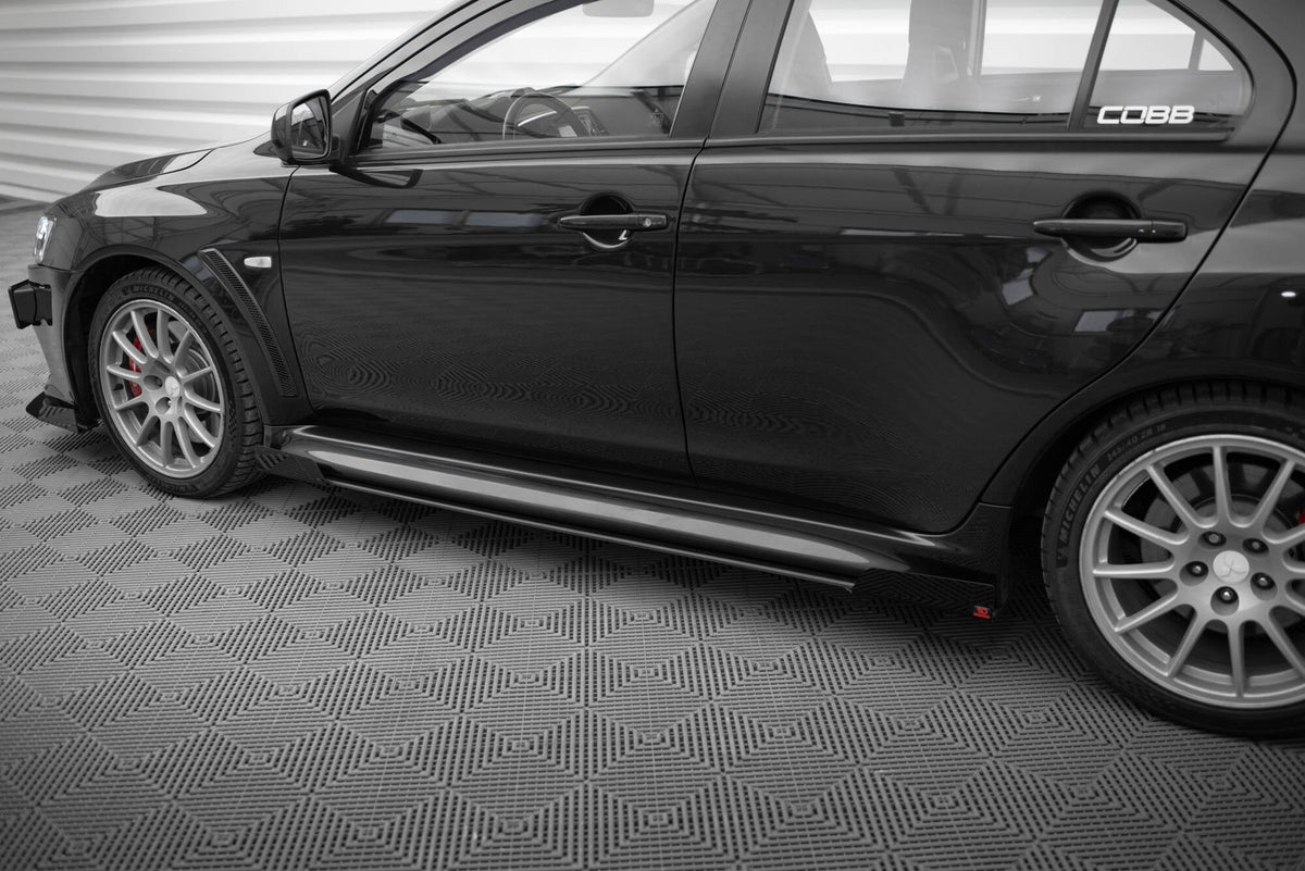 Difusores de taloneras Street Pro + flaps para Mitsubishi Lancer EVO X