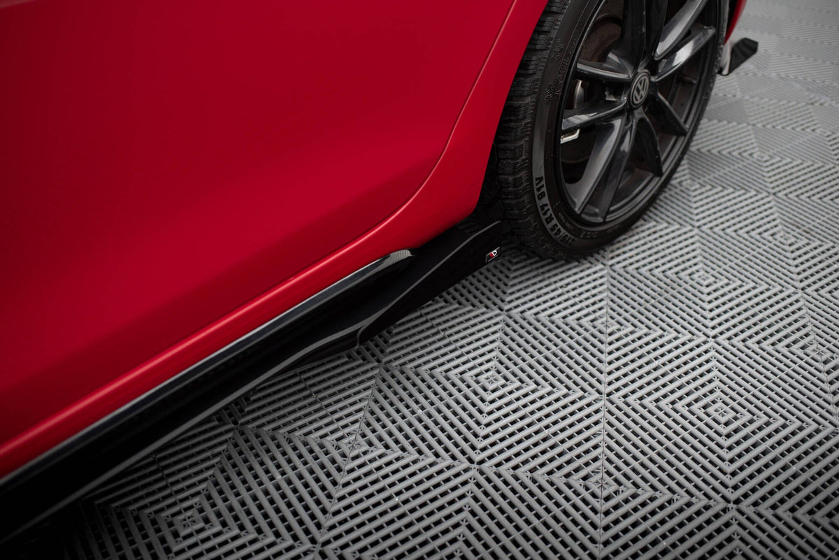 Difusores de taloneras Street Pro + flaps para Volkswagen Golf GTI Mk6