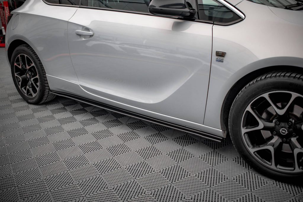 Difusores de taloneras Street Pro para Opel Astra GTC OPC-Line J