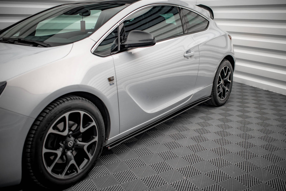 Difusores de taloneras Street Pro para Opel Astra GTC OPC-Line J