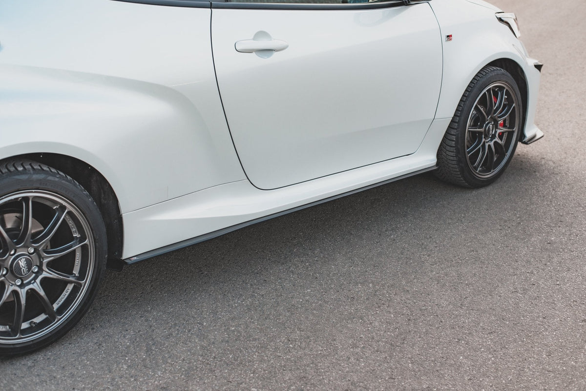 Difusores de taloneras Street Pro para Toyota GR Yaris Mk4