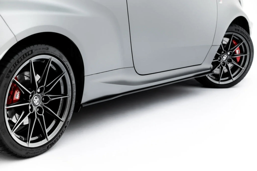 Difusores de taloneras Street Pro para Toyota GR Yaris Mk4 Facelift
