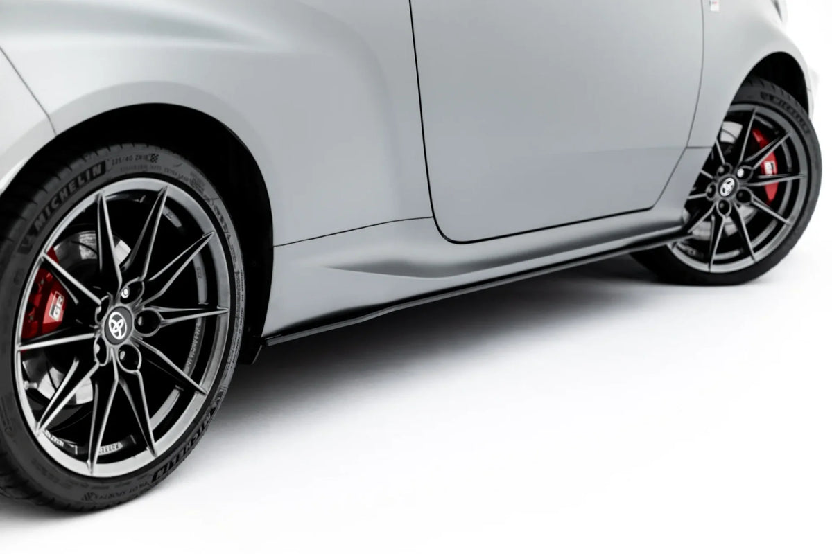 Difusores de taloneras Street Pro para Toyota GR Yaris Mk4 Facelift
