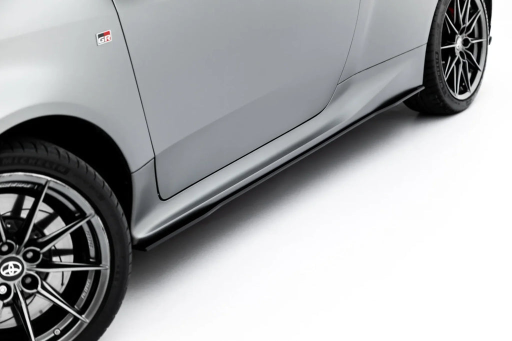 Difusores de taloneras Street Pro para Toyota GR Yaris Mk4 Facelift