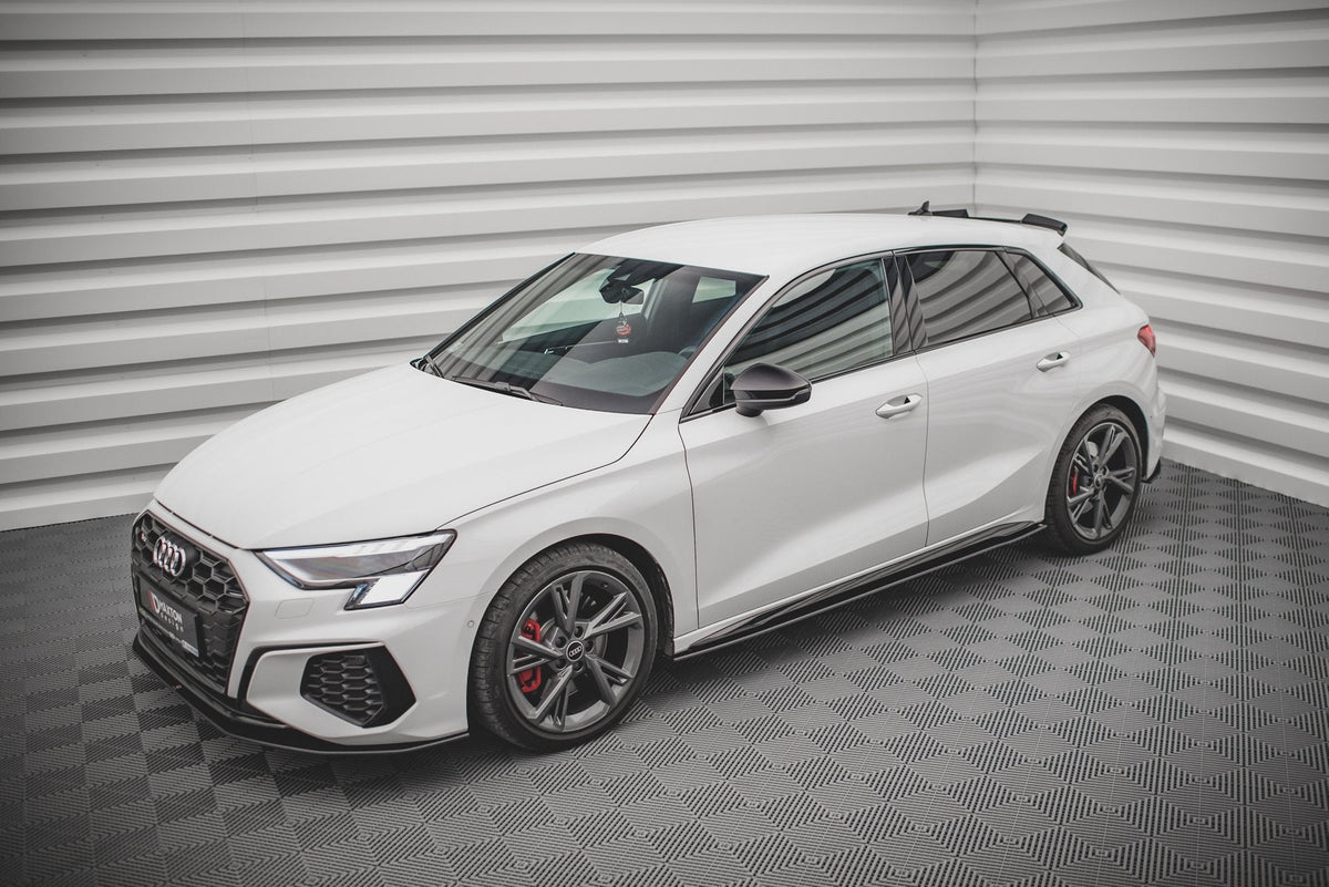 Difusores de taloneras Street Pro V.1 para Audi S3 / A3 S-Line 8Y / 8Y Facelift