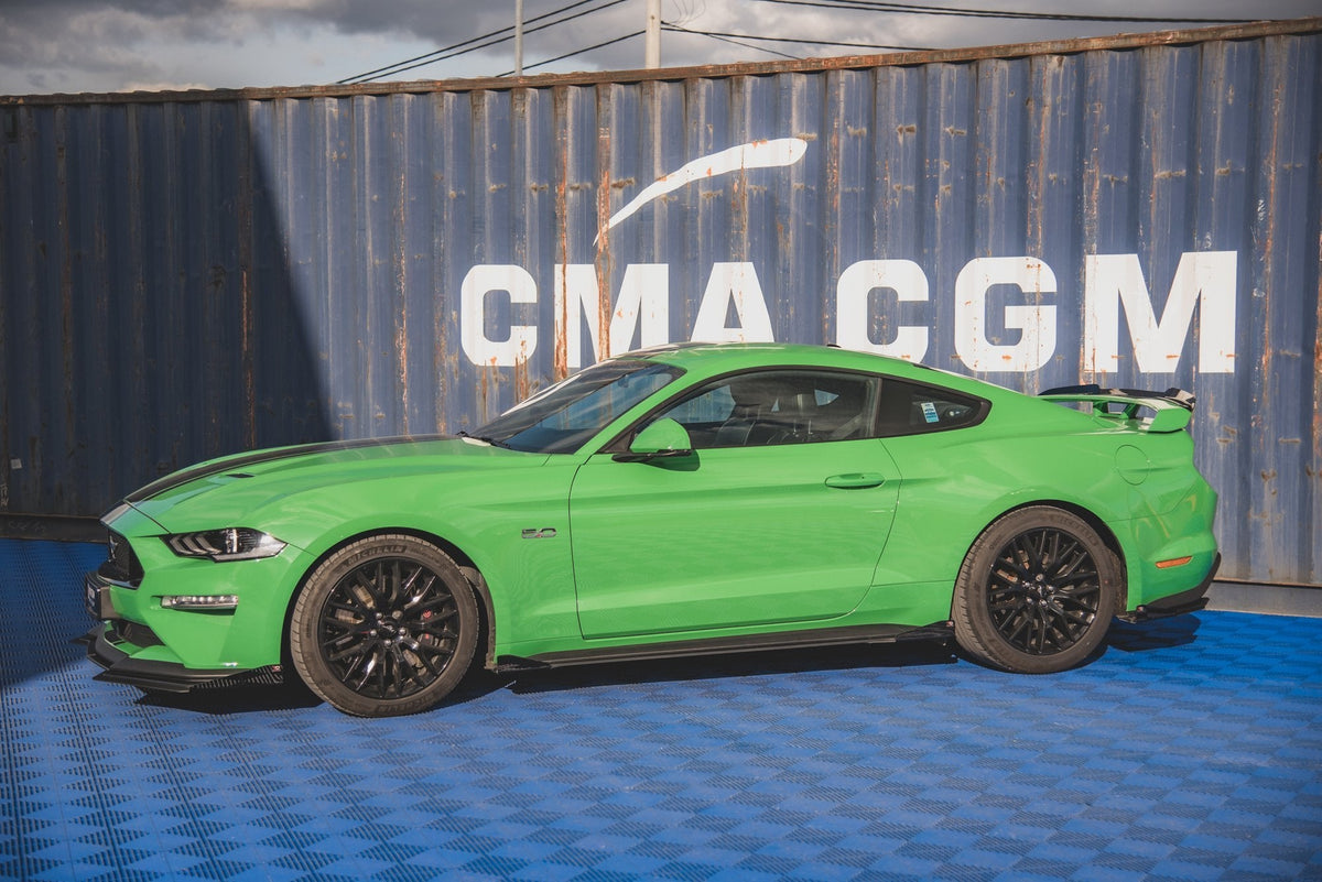Difusores de taloneras Street Pro V.1 + flaps para Ford Mustang GT Mk6 Facelift