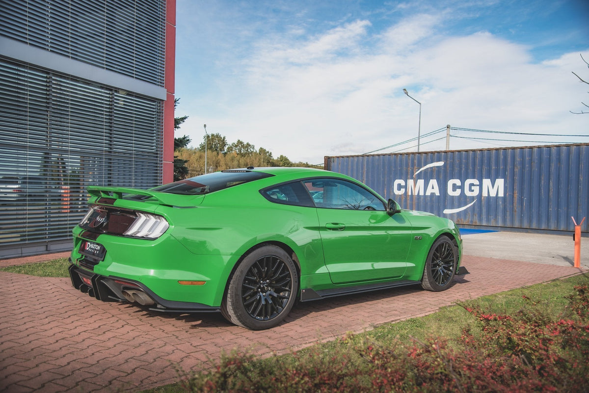 Difusores de taloneras Street Pro V.2 para Ford Mustang GT Mk6 Facelift