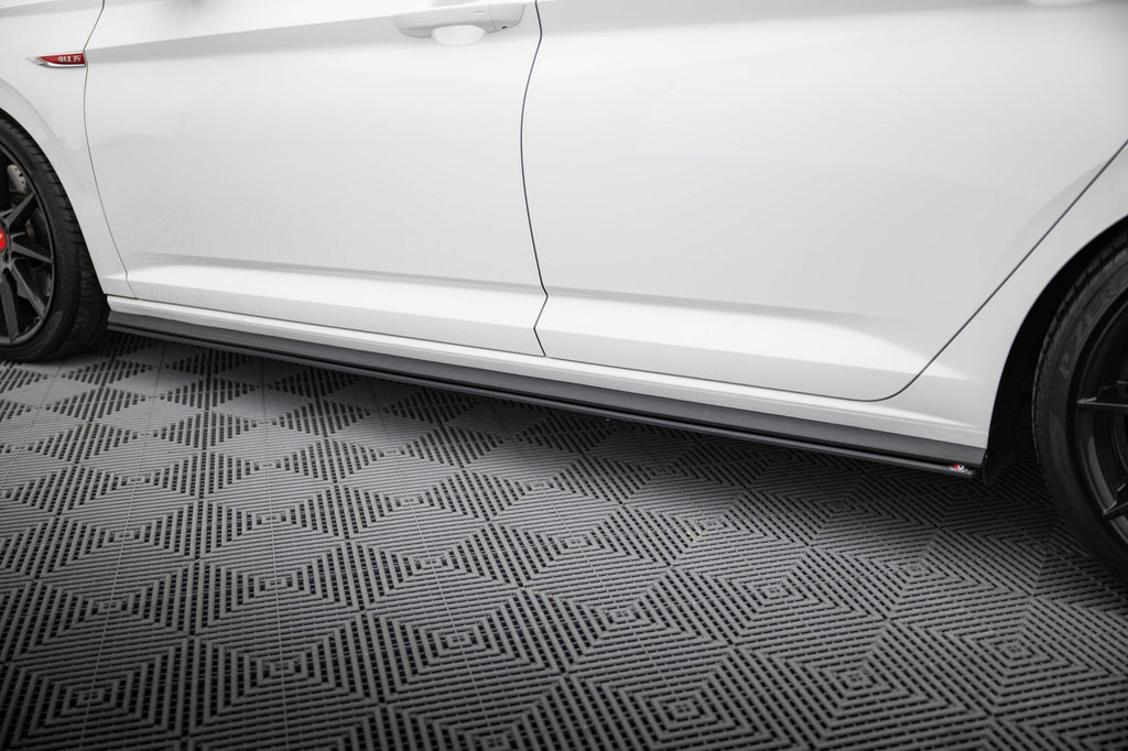 Difusores de taloneras Street Pro para Volkswagen Jetta GLI Mk7